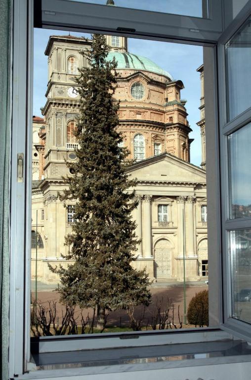 Hotel Portici Vicoforte Стая снимка