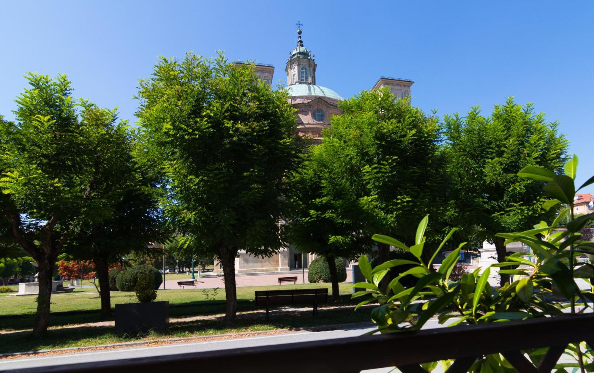 Hotel Portici Vicoforte Екстериор снимка