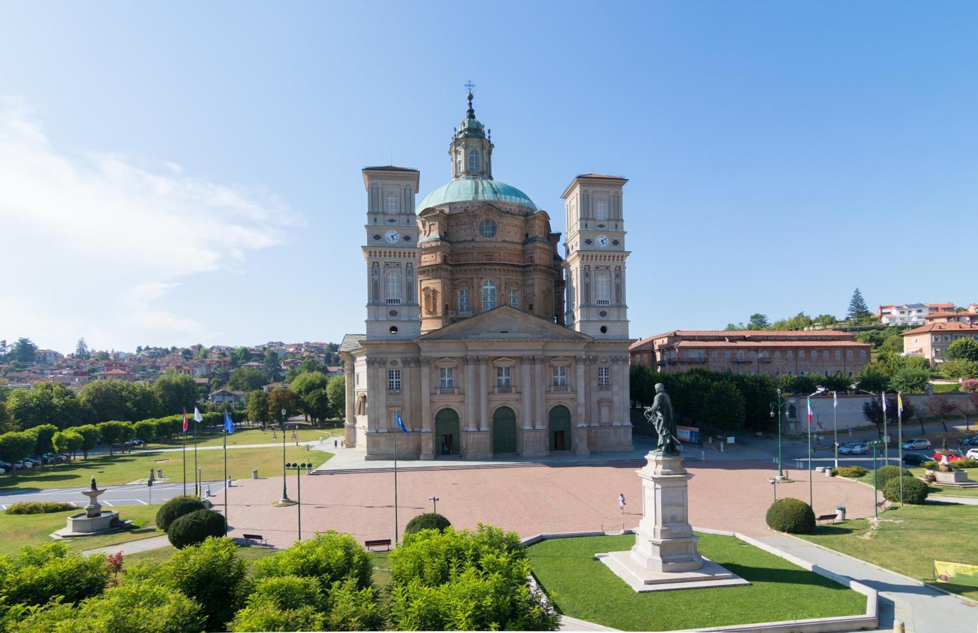 Hotel Portici Vicoforte Екстериор снимка