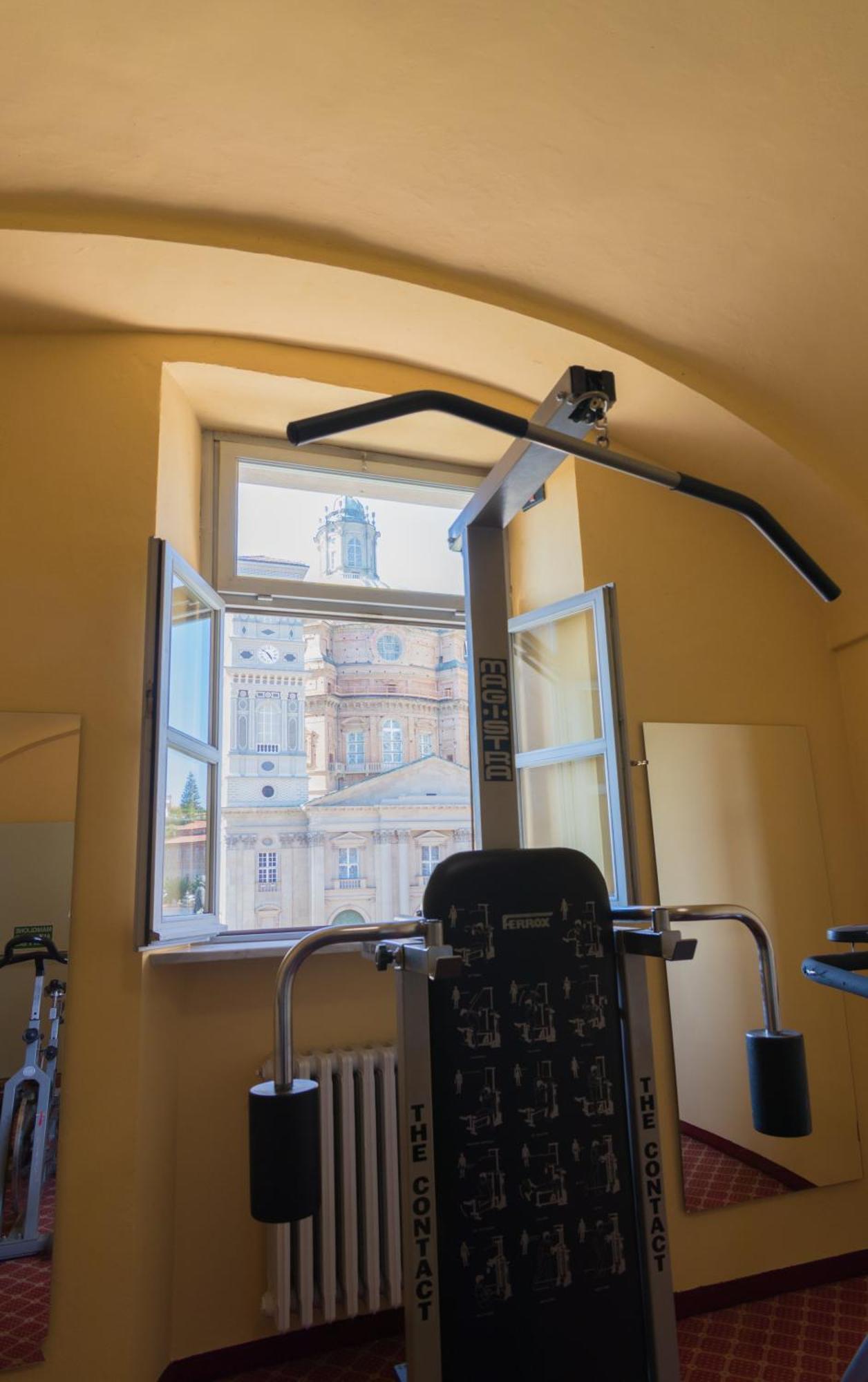 Hotel Portici Vicoforte Екстериор снимка