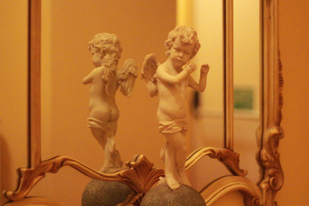 Hotel Portici Vicoforte Екстериор снимка